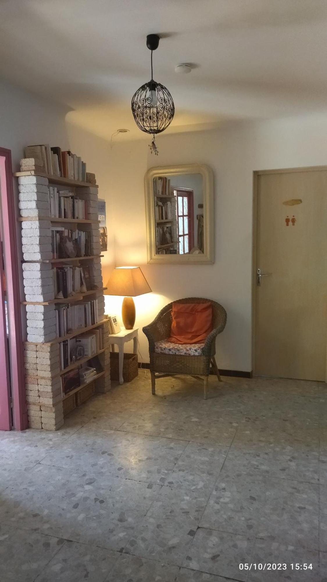 La Maison Du Bonheur Velleron Extérieur photo
