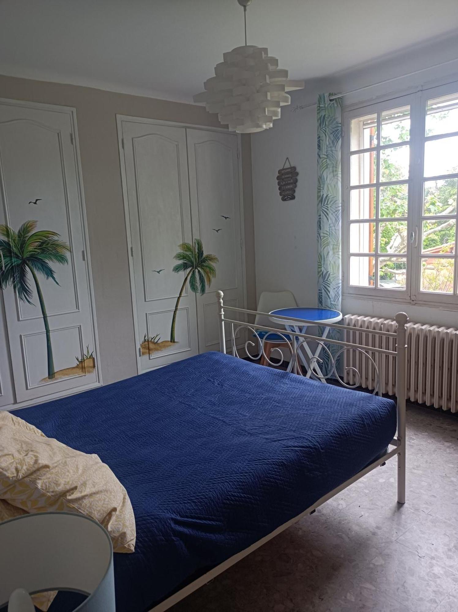 La Maison Du Bonheur Velleron Extérieur photo